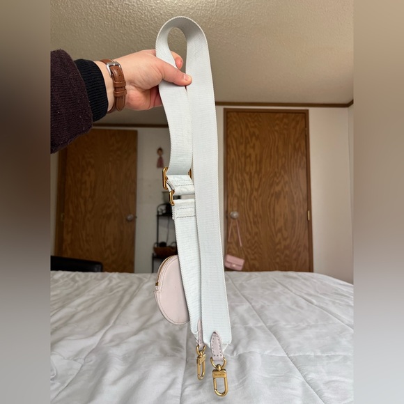 Louis Vuitton Damier Azur Sara Long Wallet & Jacquard strap with coin purse - Picture 14 of 17